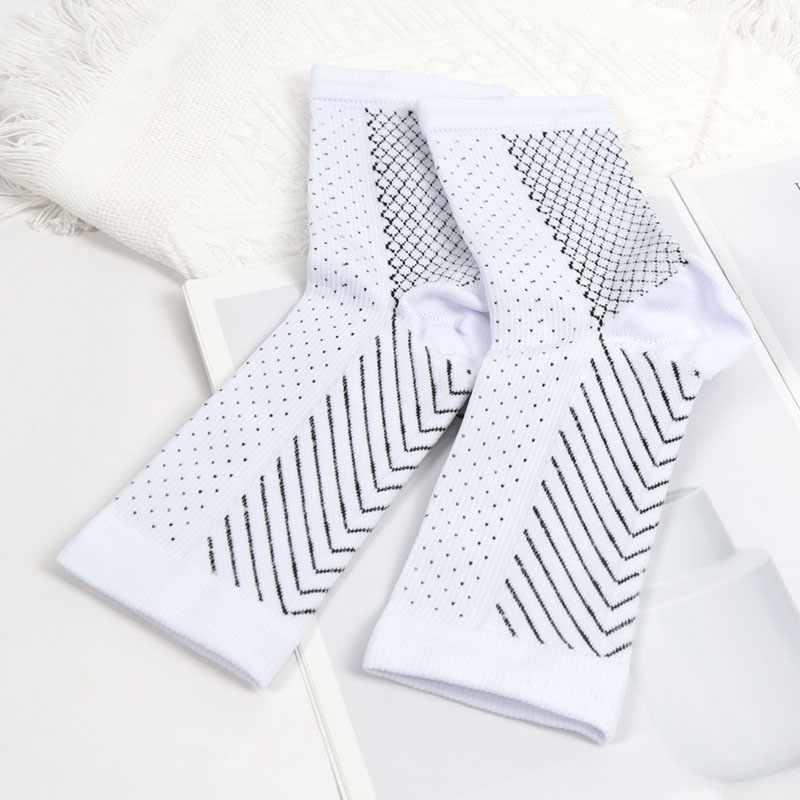 ถุงเท้ารัดข้อเท้าแบบยูนิเซ็กซ์ - Ankle Brace Sock บทวิจารณ์และราคา