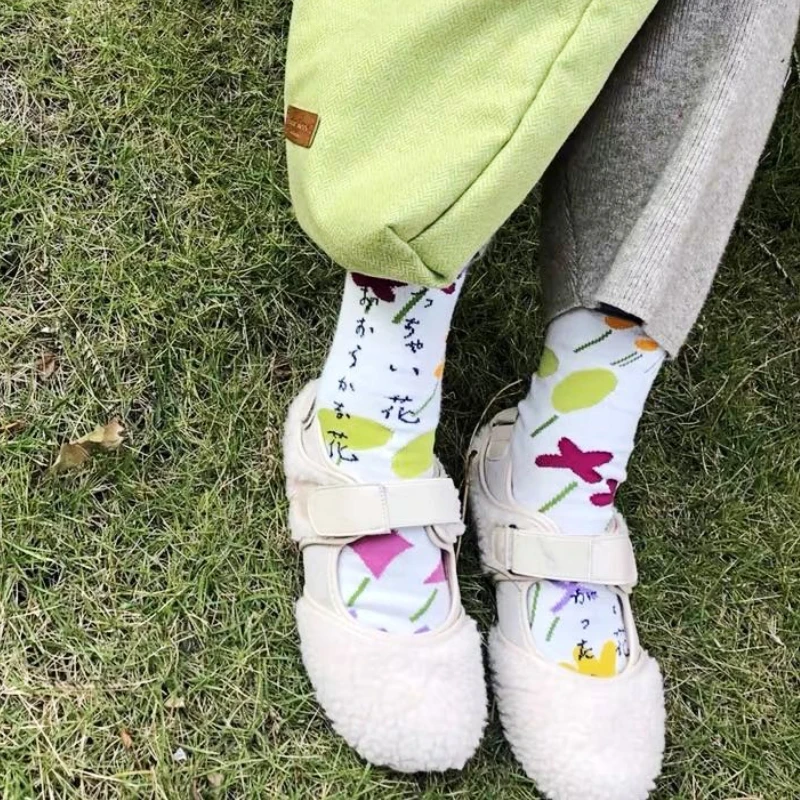ถุงเท้าสองนิ้วเท้าน่ารักลายดอก - Toe Sock Split บทวิจารณ์และราคา