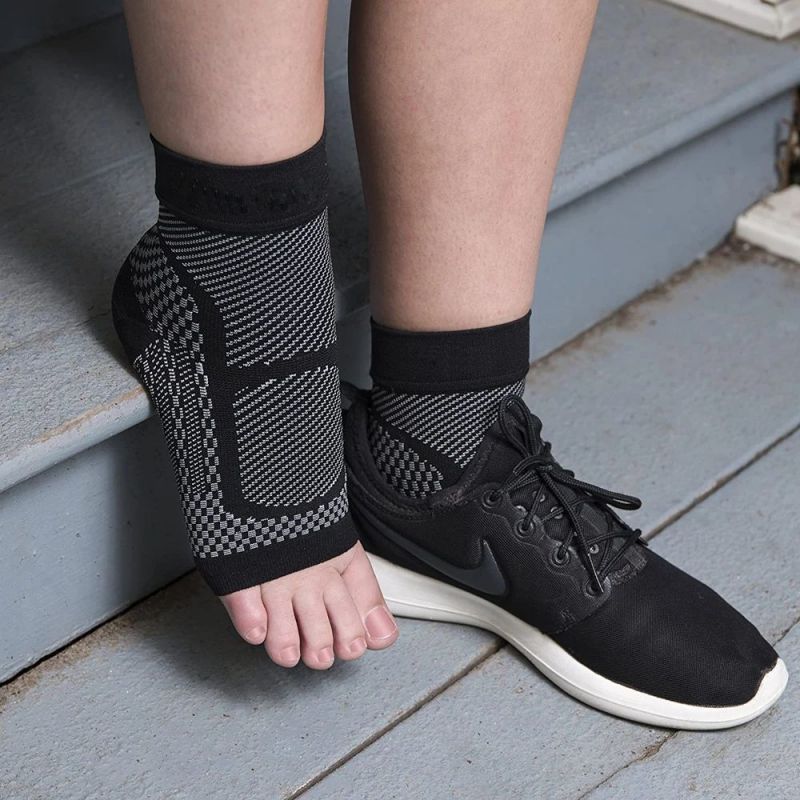1 คู่กีฬาข้อเท้าสนับสนุนรั้งกา - Ankle Brace Sock บทวิจารณ์และราคา